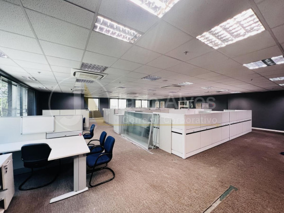 Imóvel Comercial para Alugar, 238 m² em Jardim Paulista - São Paulo