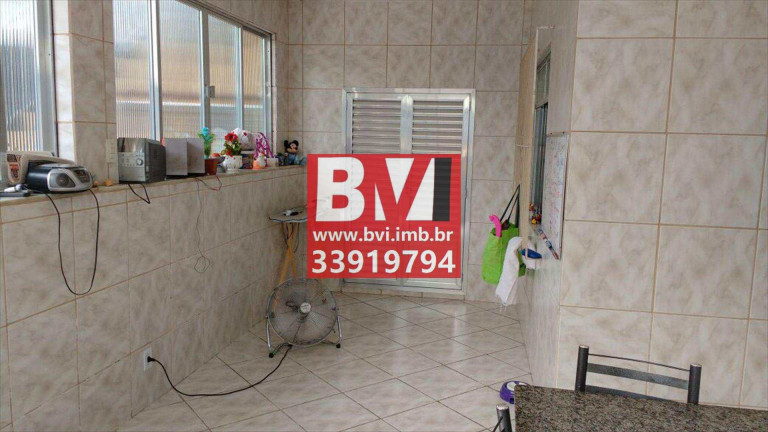 Imagem Casa com 5 Quartos à Venda, 240 m² em Irajá - Rio De Janeiro Imagem Casa com 5 Quartos à Venda, 240 m² em Irajá - Rio De Janeiro