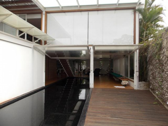 Imagem Casa com 3 Quartos à Venda, 750 m² em Chácara Flora - São Paulo