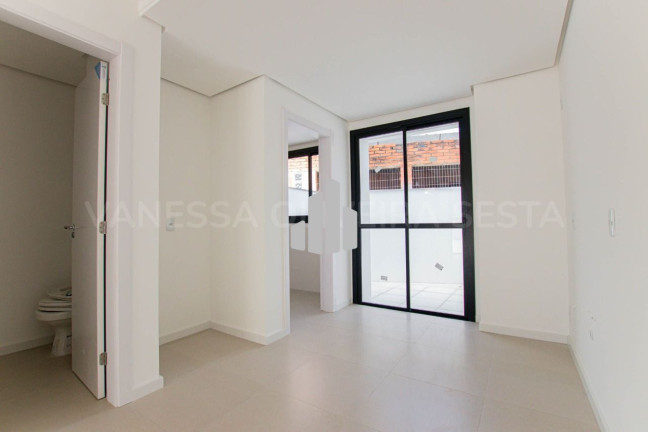 Imagem Sobrado com 2 Quartos à Venda, 89 m² em Praia Da Cal - Torres