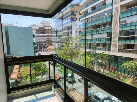 Apartamento com 2 Quartos à Venda, 90 m² em Charitas - Niterói