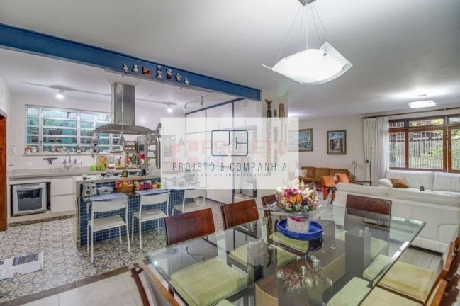Casa com 4 Quartos à Venda, 243 m² em Alto Da Boa Vista - São Paulo