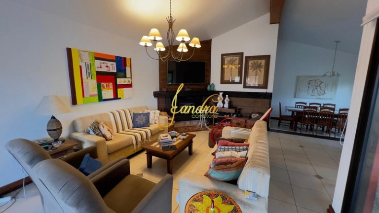 Imagem Casa com 4 Quartos à Venda, 290 m² em Centro - Xangri-la