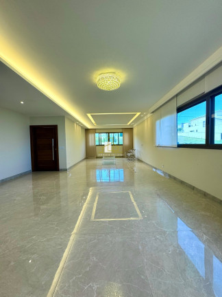 Casa com 3 Quartos à Venda, 280 m² em Alphaville Jacuhy - Serra