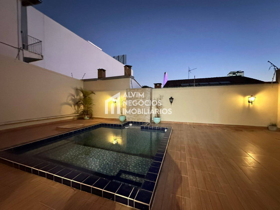 Sobrado com 5 Quartos à Venda, 400 m² em Jardim Esplanada - São José Dos Campos