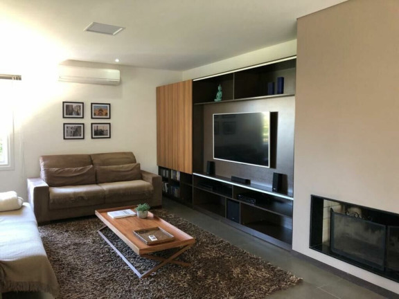 Imagem Casa de Condomínio com 3 Quartos à Venda, 238 m² em Osório - Osório