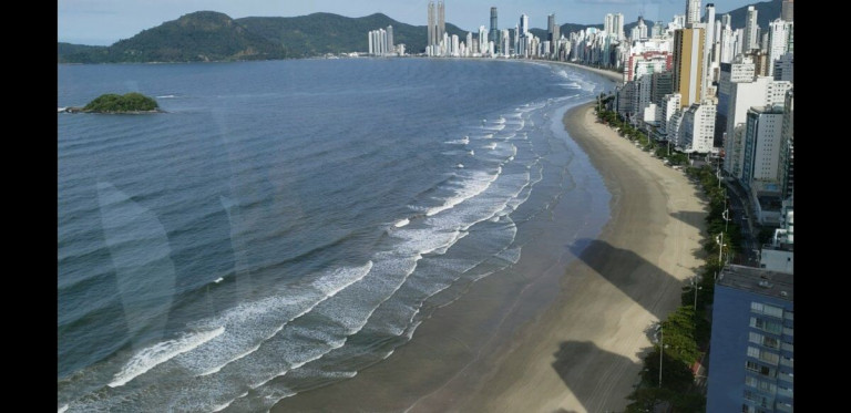 Cobertura com 4 Quartos à Venda, 654 m² em Centro - Balneário Camboriú