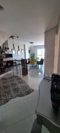 Imagem Cobertura com 3 Quartos à Venda, 167 m² em Guilhermina - Praia Grande