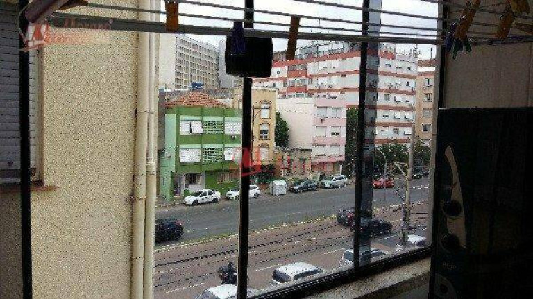 Imagem Apartamento com 3 Quartos à Venda, 88 m² em Santa Cecília - Porto Alegre