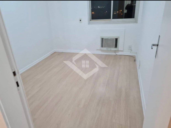 Imagem Apartamento com 2 Quartos à Venda, 60 m² em Barra Da Tijuca - Rio De Janeiro Imagem Apartamento com 2 Quartos à Venda, 60 m² em Barra Da Tijuca - Rio De Janeiro