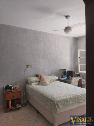 Imagem Casa com 3 Quartos à Venda, em Jd. Siesta - Jacareí Imagem Casa com 3 Quartos à Venda, em Jd. Siesta - Jacareí