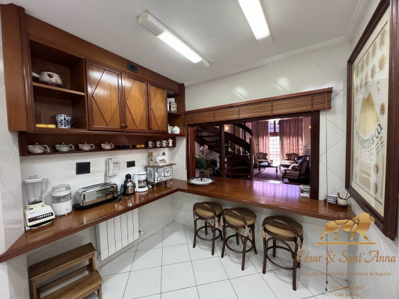 Imagem Apartamento com 4 Quartos à Venda, 164 m² em Capivari - Campos Do Jordão