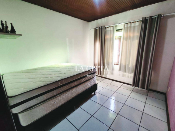 Imagem Casa com 3 Quartos à Venda, 254 m² em Dom Bosco - Itajaí Imagem Casa com 3 Quartos à Venda, 254 m² em Dom Bosco - Itajaí