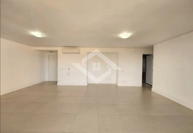 Imagem Apartamento com 4 Quartos à Venda, 217 m² em Barra Da Tijuca - Rio De Janeiro Imagem Apartamento com 4 Quartos à Venda, 217 m² em Barra Da Tijuca - Rio De Janeiro