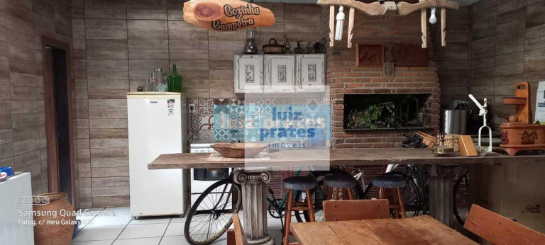Imagem Casa com 4 Quartos à Venda, 290 m² em Areal - Pelotas