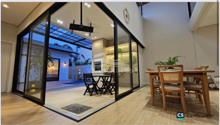 Imagem Casa com 3 Quartos à Venda, 258 m² em Aponia - Porto Velho