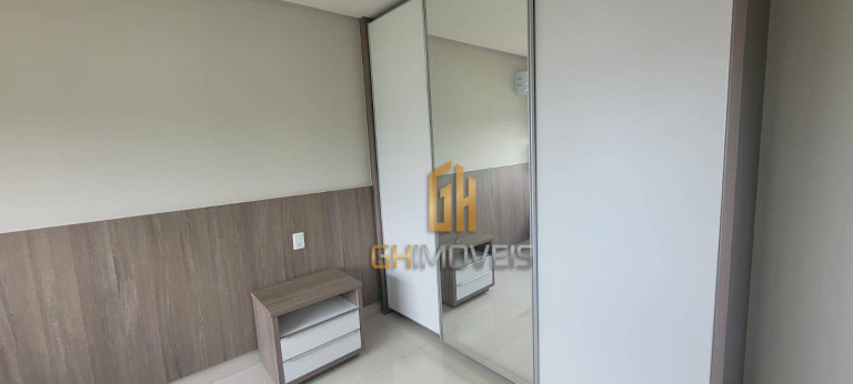 Imagem Sobrado com 4 Quartos para Alugar, 380 m² em Residencial Goiânia Golfe Clube - Goiânia Imagem Sobrado com 4 Quartos para Alugar, 380 m² em Residencial Goiânia Golfe Clube - Goiânia