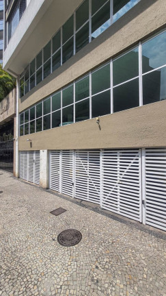 Imagem Imóvel com 2 Quartos à Venda, 120 m² em Copacabana - Rio De Janeiro Imagem Imóvel com 2 Quartos à Venda, 120 m² em Copacabana - Rio De Janeiro