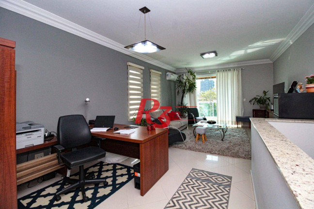 Imagem Sobrado com 4 Quartos à Venda, 227 m² em Boqueirão - Santos