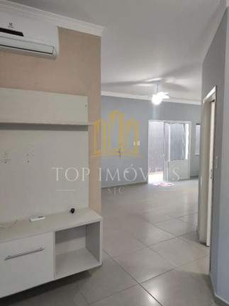 Imagem Casa com 3 Quartos à Venda, 250 m² em Vila Branca - Jacareí