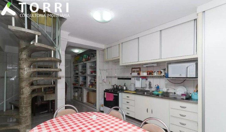 Imagem Casa com 5 Quartos à Venda, 200 m² em Santo Antônio - Osasco