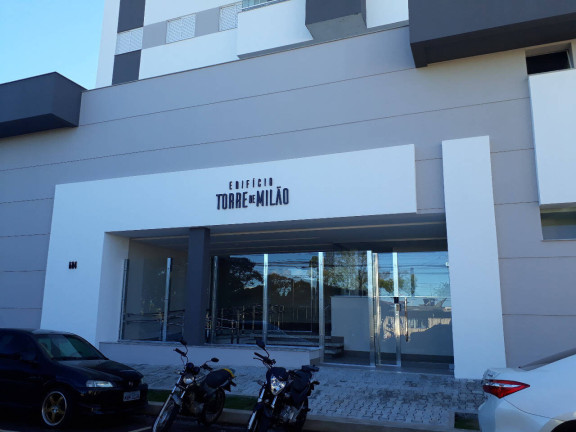 Apartamento com 3 Quartos para Alugar,  em Arapongas