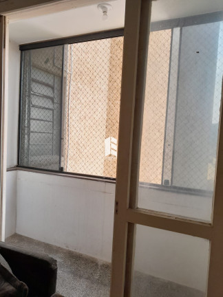 Imagem Apartamento com 4 Quartos à Venda, 130 m² em Centro - Santa Maria
