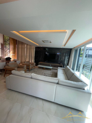 Imagem Casa de Condomínio com 4 Quartos à Venda, 360 m² em Pium (distrito Litoral) - Parnamirim