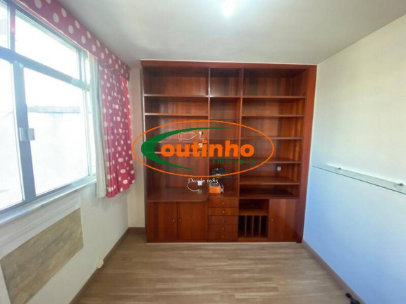 Imagem Apartamento com 3 Quartos à Venda, 95 m² em Tijuca - Rio De Janeiro Imagem Apartamento com 3 Quartos à Venda, 95 m² em Tijuca - Rio De Janeiro