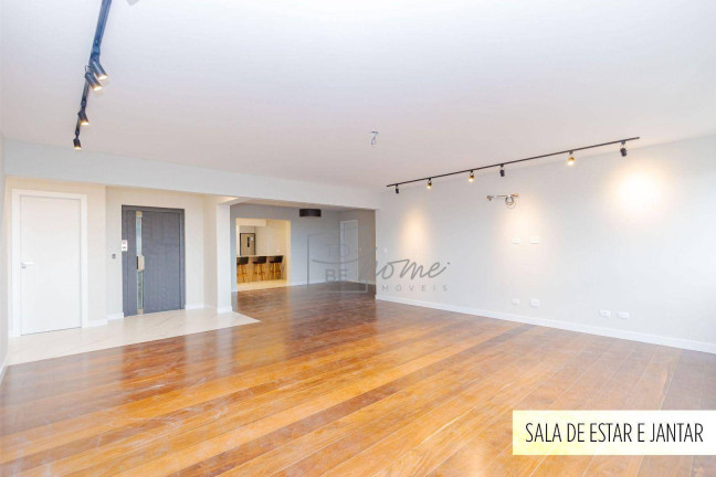 Imagem Apartamento com 3 Quartos à Venda, 205 m² em Cabral - Curitiba
