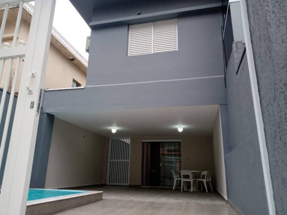 Casa com 3 Quartos à Venda, 129 m² em Caiçara - Praia Grande