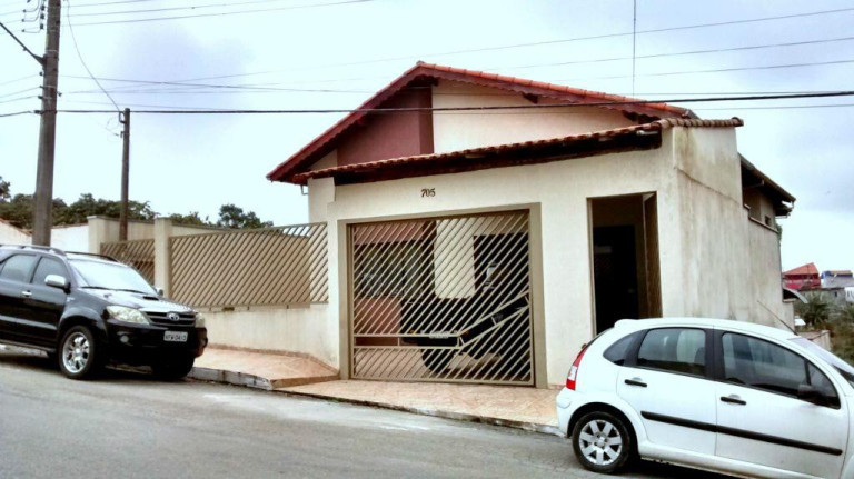 Sobrado com 5 Quartos à Venda, 195 m² em Jardim Suzano - Suzano