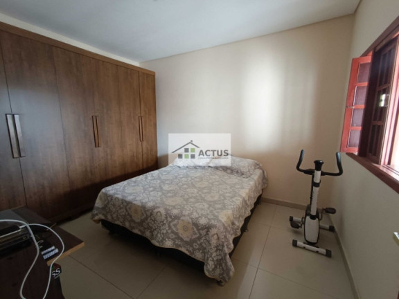 Imagem Casa com 3 Quartos à Venda, 340 m² em Cruzeiro - Ibirité Imagem Casa com 3 Quartos à Venda, 340 m² em Cruzeiro - Ibirité