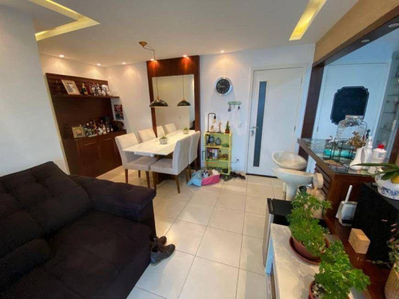 Apartamento com 2 Quartos à Venda, 80 m² em Charitas - Niterói
