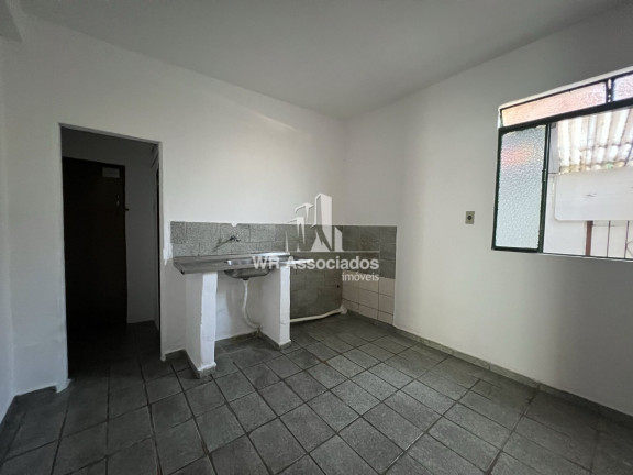 Imagem Casa com 1 Quarto para Alugar, 65 m² Imagem Casa com 1 Quarto para Alugar, 65 m²