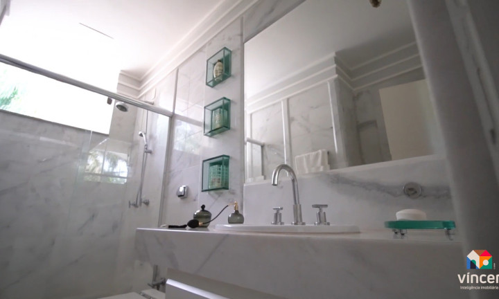 Imagem Casa com 5 Quartos à Venda, 803 m² em Residencial Aldeia Do Vale - Goiânia