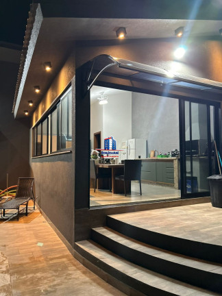 Imagem Imóvel com 3 Quartos à Venda, 320 m² em Enseada Azul 2 - Fronteira Imagem Imóvel com 3 Quartos à Venda, 320 m² em Enseada Azul 2 - Fronteira