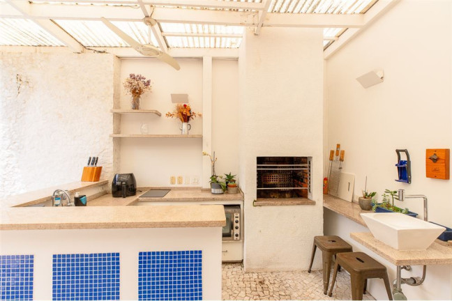 Imagem Casa com 4 Quartos à Venda,  em Campo Belo - São Paulo
