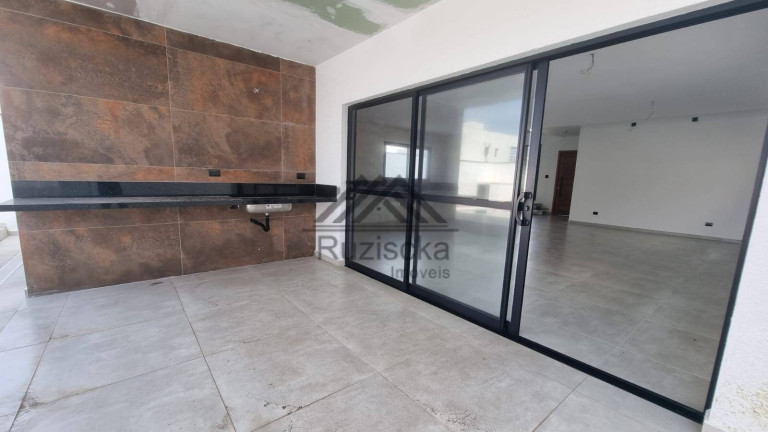 Imagem Casa com 3 Quartos à Venda, 300 m² em Jardim Guacira - Itanhaém Imagem Casa com 3 Quartos à Venda, 300 m² em Jardim Guacira - Itanhaém