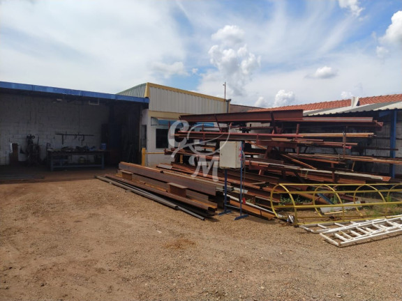 Imóvel Comercial à Venda, 474 m² em Poste - Jundiaí