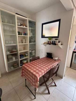 Imagem Casa com 3 Quartos à Venda, 200 m² em Tamboré 06 - Santana De Parnaíba