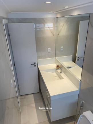 Imagem Casa de Condomínio com 4 Quartos à Venda, 624 m² em Busca Vida (abrantes) - Camaçari