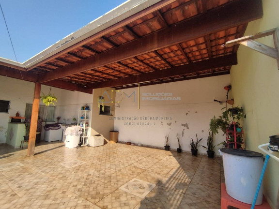 Imagem Casa com 2 Quartos à Venda, 261 m² em Jardim Itamarati - Botucatu