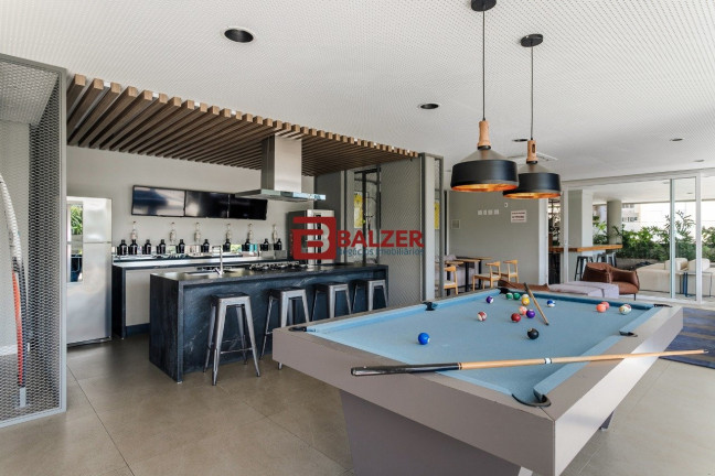 Imagem Apartamento com 1 Quarto à Venda, 63 m² em Centro - Florianópolis