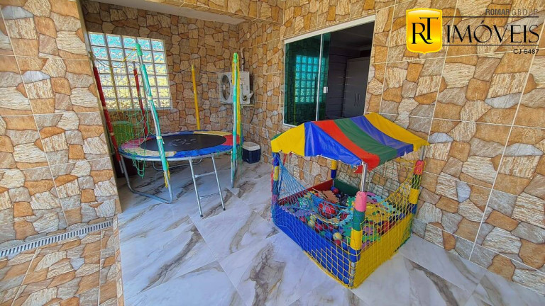 Imagem Casa com 3 Quartos à Venda, 225 m² em Praça Da Bandeira - Araruama Imagem Casa com 3 Quartos à Venda, 225 m² em Praça Da Bandeira - Araruama