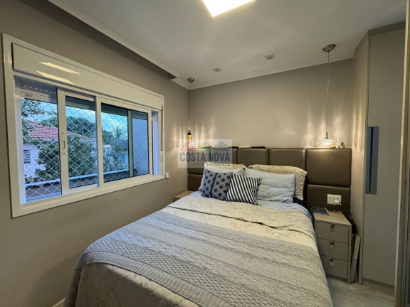 Imagem Casa com 3 Quartos à Venda, 180 m² Imagem Casa com 3 Quartos à Venda, 180 m²