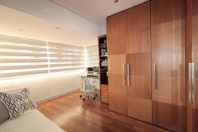 Imagem Apartamento com 3 Quartos à Venda, 120 m² em Petrópolis - Porto Alegre