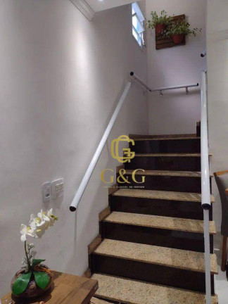 Imagem Sobrado com 2 Quartos à Venda, 100 m² em Vila Guilhermina - Praia Grande Imagem Sobrado com 2 Quartos à Venda, 100 m² em Vila Guilhermina - Praia Grande