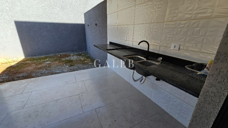 Imagem Casa com 3 Quartos à Venda, 140 m² em Jardim Maristela - Atibaia Imagem Casa com 3 Quartos à Venda, 140 m² em Jardim Maristela - Atibaia