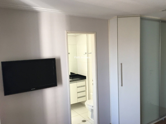 Imagem Imóvel com 2 Quartos à Venda, 72 m² em Vila Nova Conceição - São Paulo Imagem Imóvel com 2 Quartos à Venda, 72 m² em Vila Nova Conceição - São Paulo